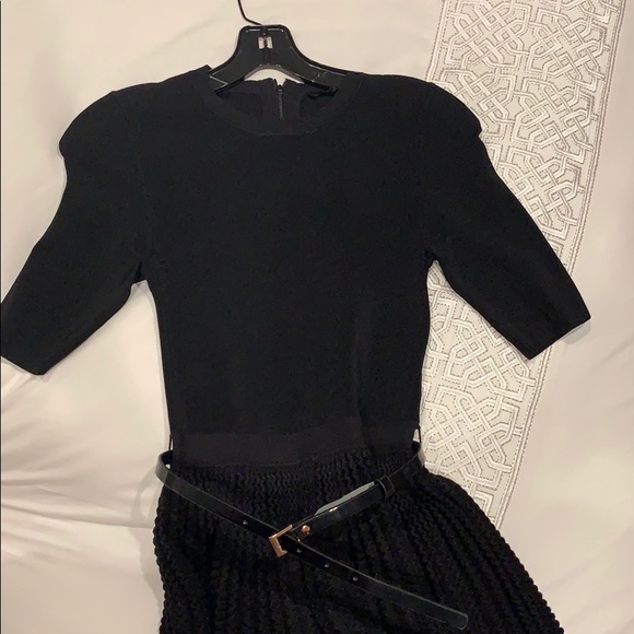 Black dress - Picture 3 of 3